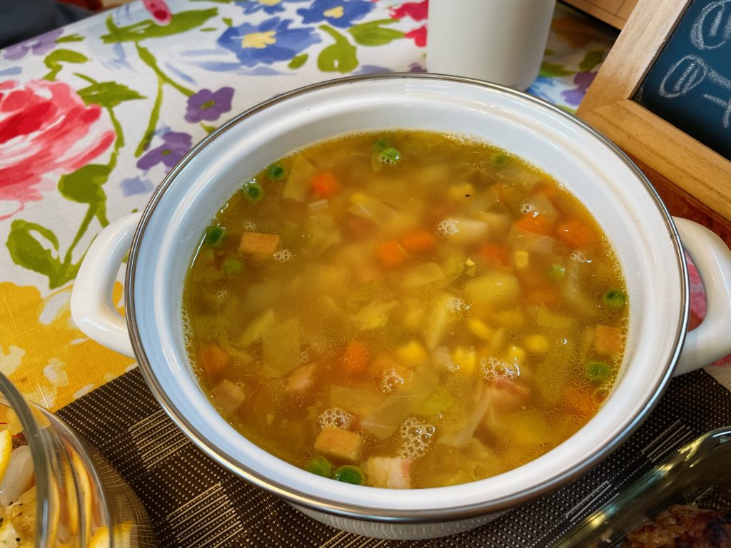 料理教室マンツーマン野菜のコンソメスープ