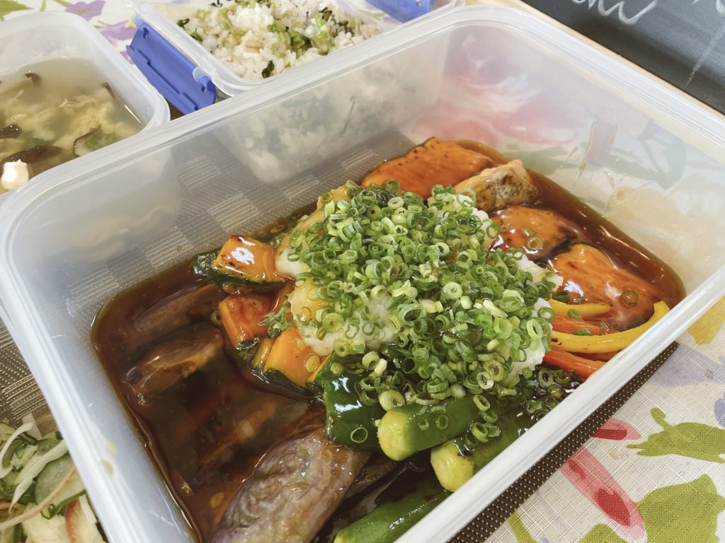 料理教室マンツーマン鮭野菜