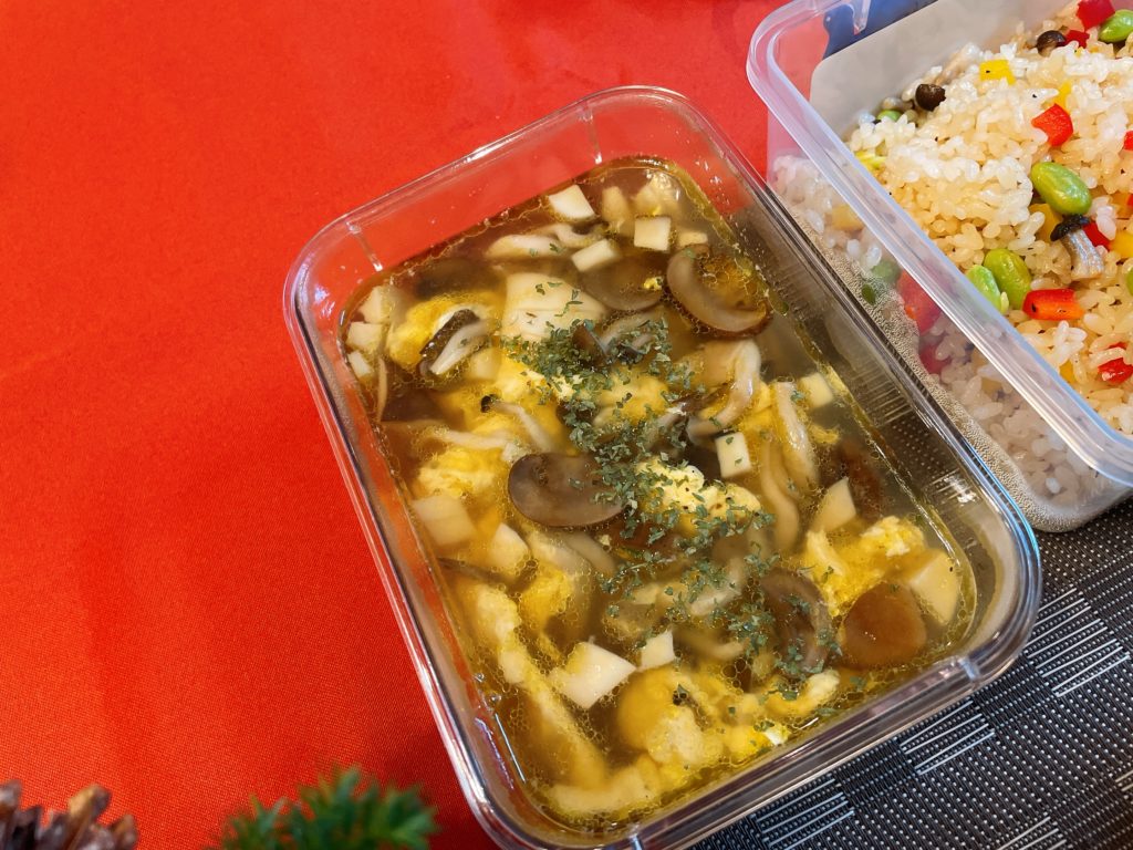 料理教室マンツーマンきのこと卵のスープ