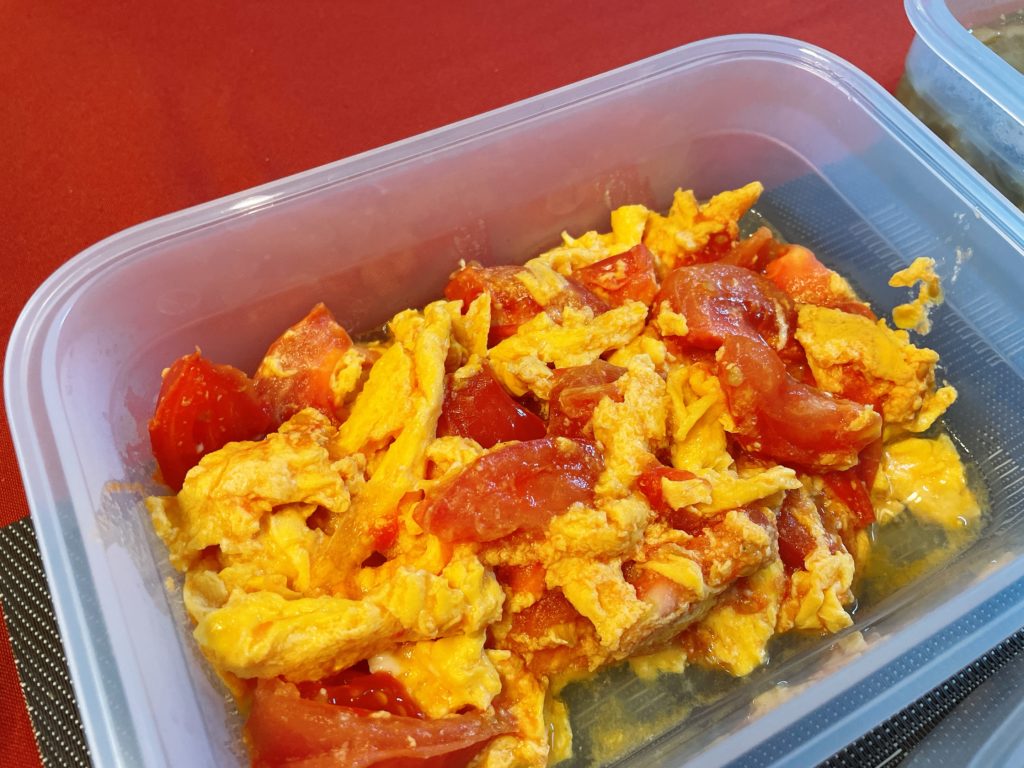 料理教室マンツーマントマトと卵の炒め物