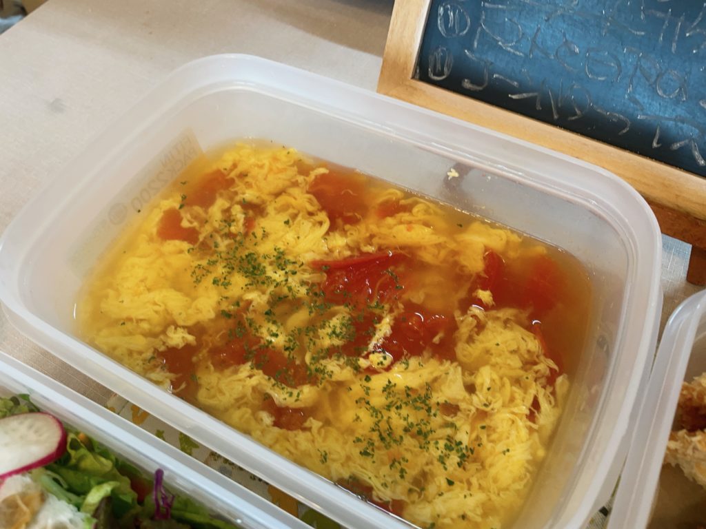 料理教室マンツーマントマト卵コンソメ