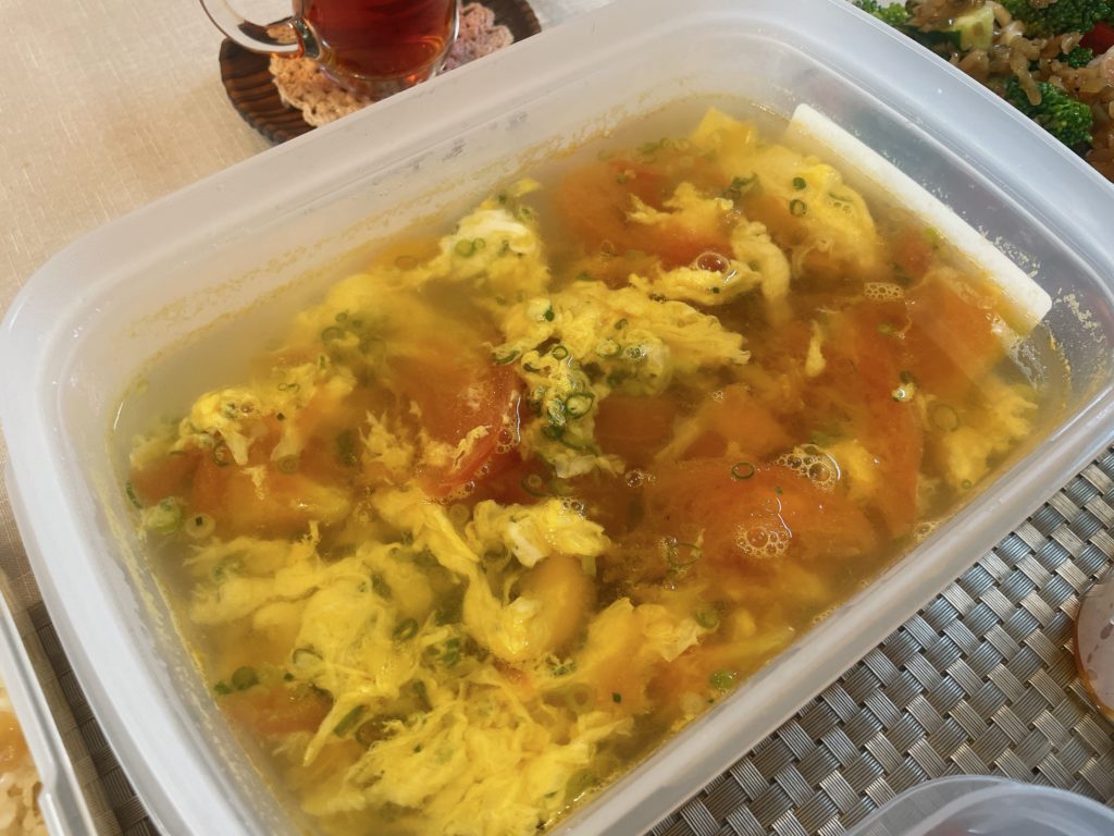 料理教室マンツーマントマト卵スープ