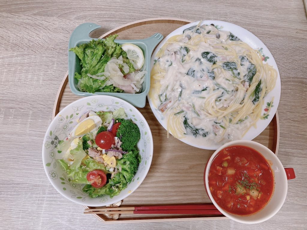 料理教室マンツーマンクリームパスタセット盛り付け