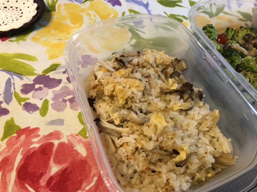 料理教室マンツーマンきのこ炊き込みご飯