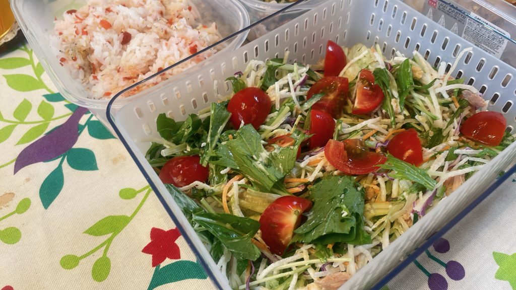 料理教室マンツーマン大根サラダ