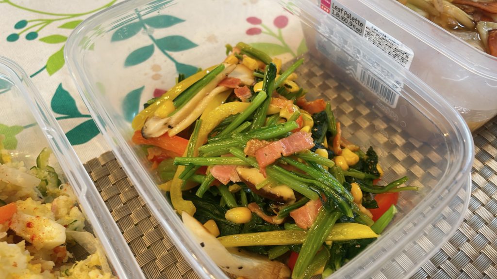 料理教室マンツーマンほうれん草ソテー