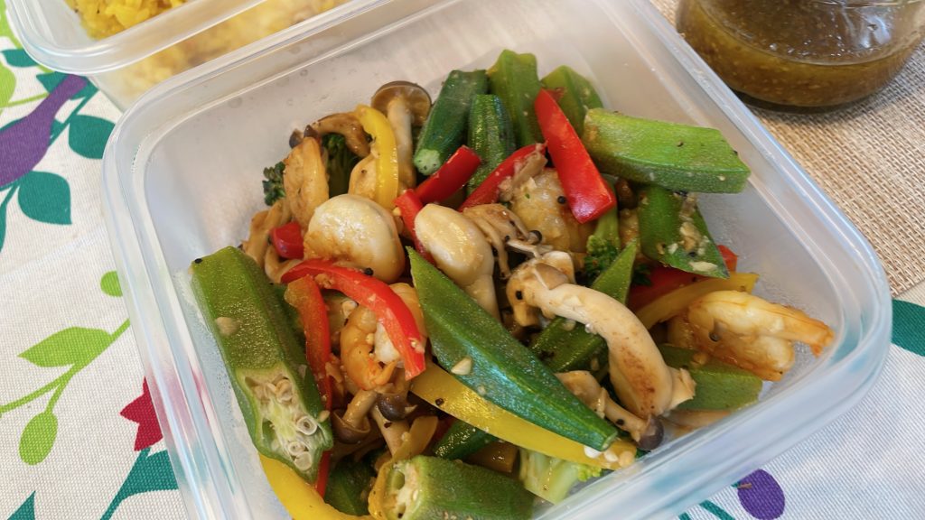 料理教室マンツーマンオクラ海老ガーリックアンチョビソテー