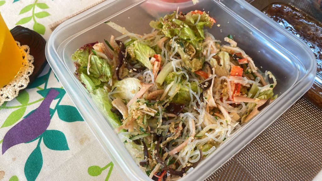 料理教室マンツーマン春雨レタスサラダ