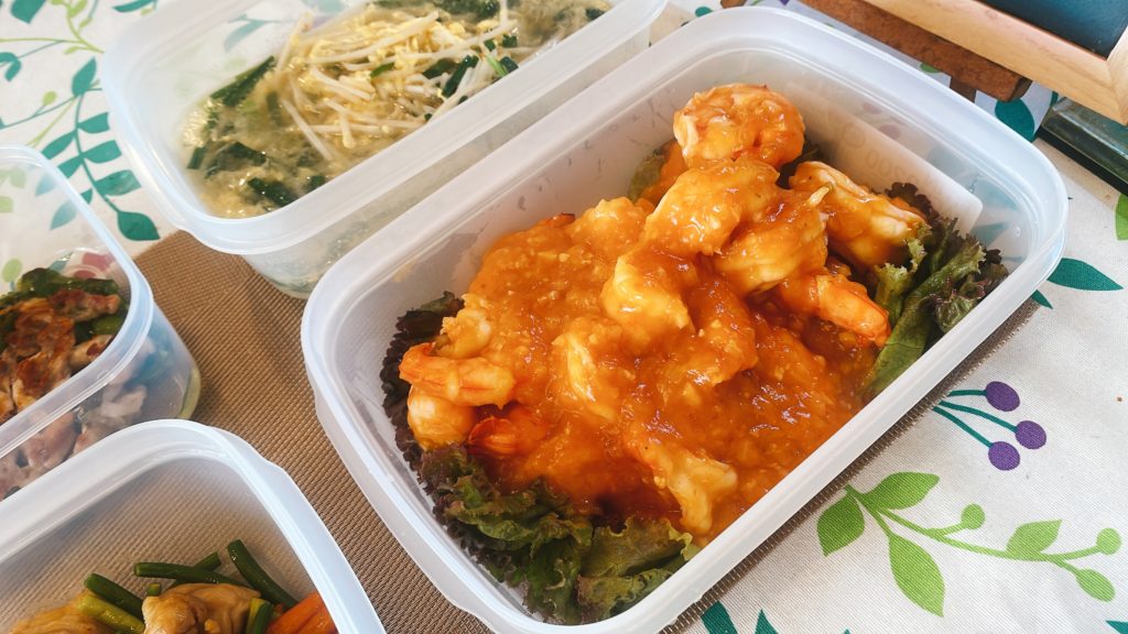 料理教室マンツーマンエビチリ