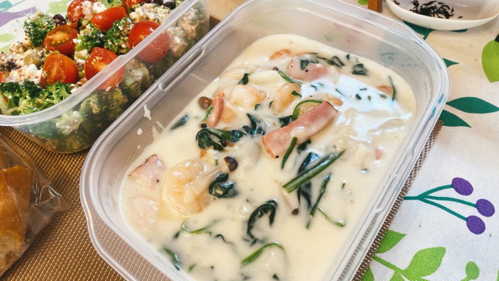 料理教室マンツーマンエビほうれん草クリームパスタソース