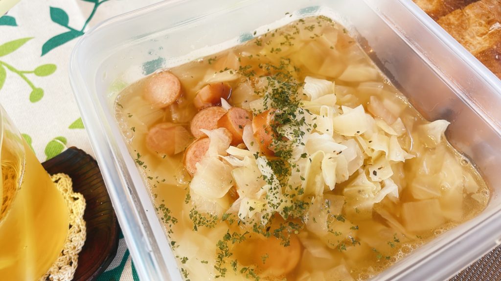 料理教室マンツーマンブロッコリーキャベ玉ソーセージスープ