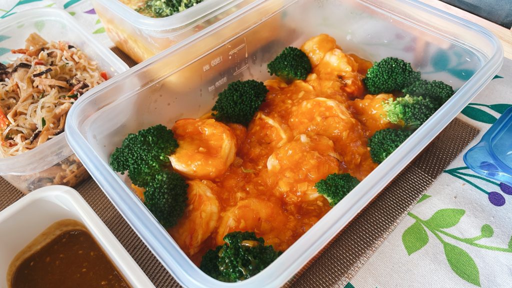 料理教室マンツーマンエビチリ