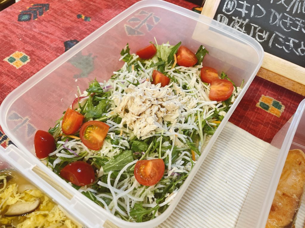 料理教室マンツーマン大根ささみサラダ