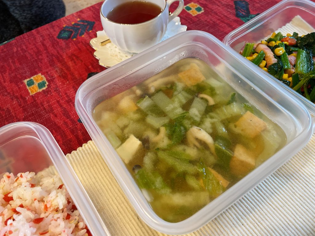 料理教室マンツーマン白菜厚揚げ味噌汁