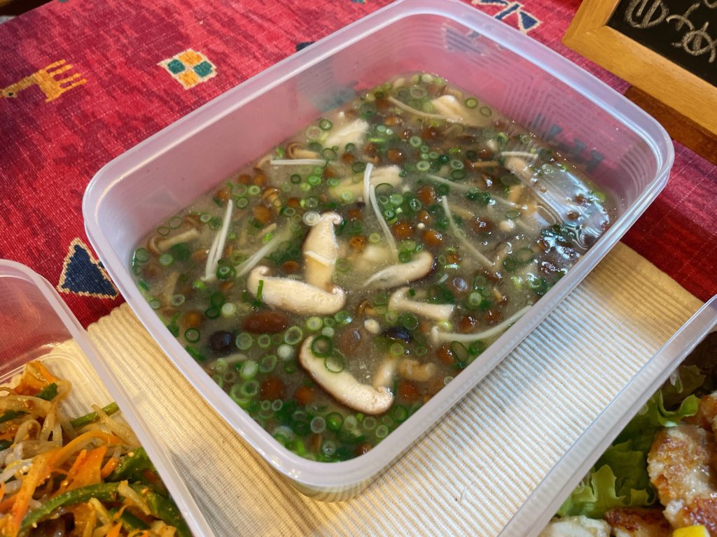 料理教室マンツーマンきのこ味噌汁