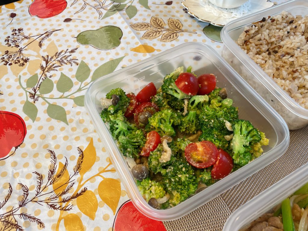 料理教室マンツーマンブロッコリー胡麻和え