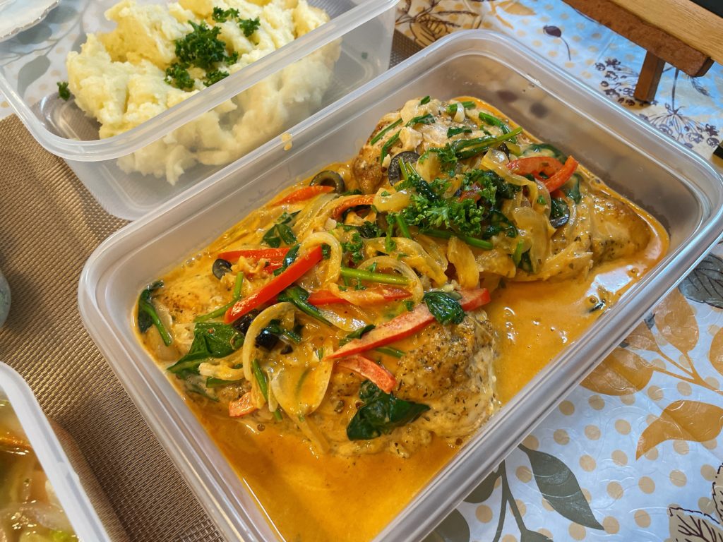 料理教室マンツーマンチキンクリーム煮