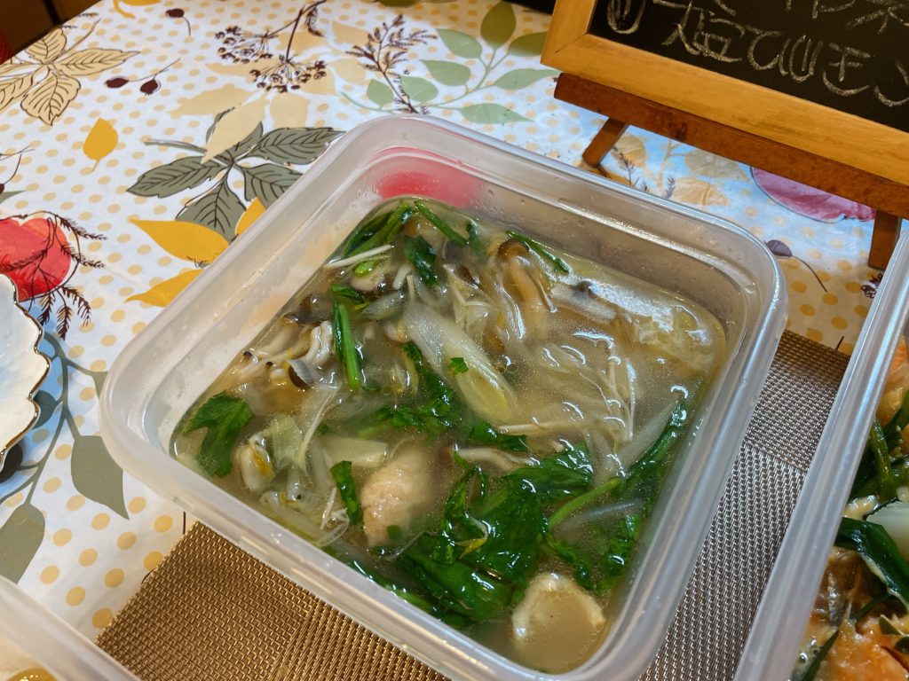 料理教室マンツーマン鶏きのこスープ