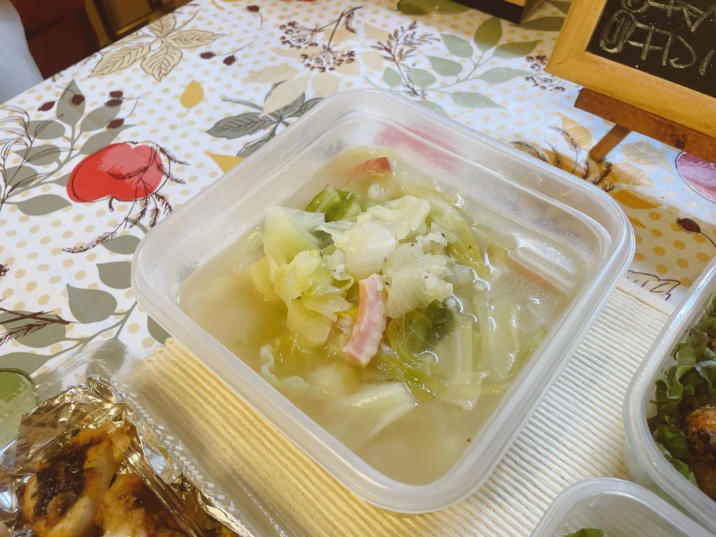 料理教室マンツーマンキャベツスープ