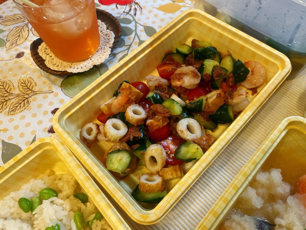 料理教室マンツーマン海老きゅうり梅和え