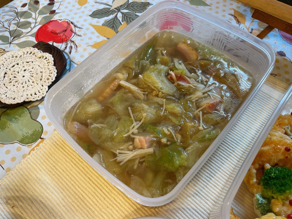 料理教室マンツーマンレタス卵スープ