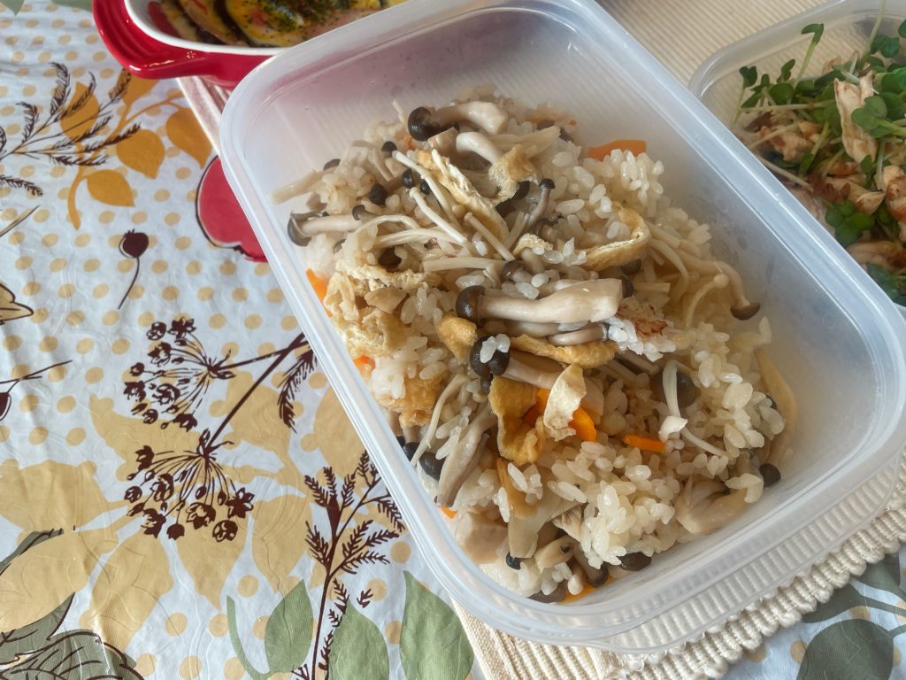 料理教室マンツーマンきのこ炊き込みご飯