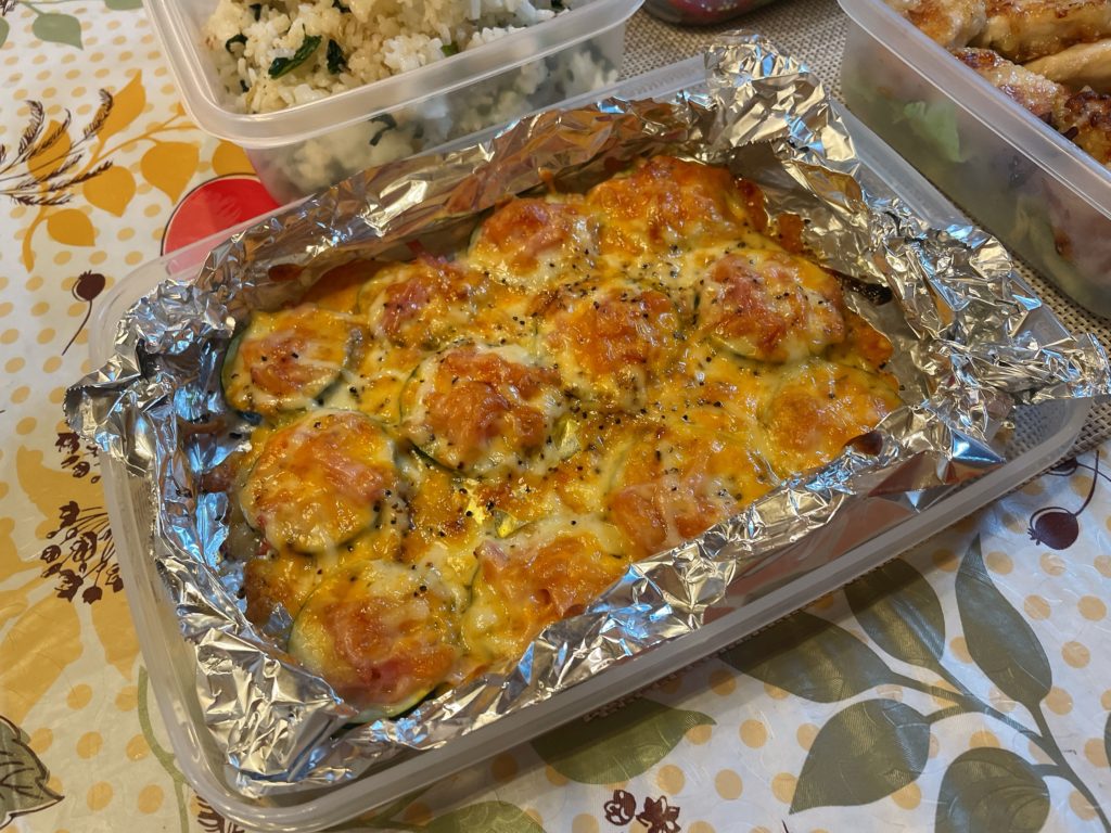 料理教室マンツーマンズッキーニピザ風