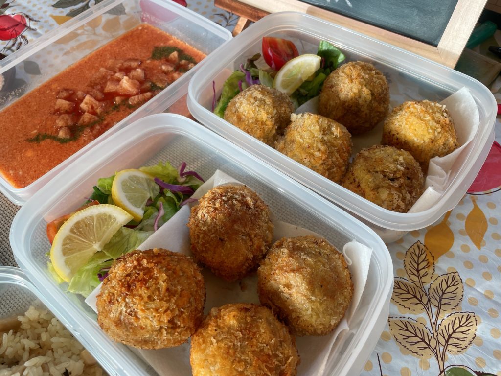 料理教室マンツーマンメンチカツ