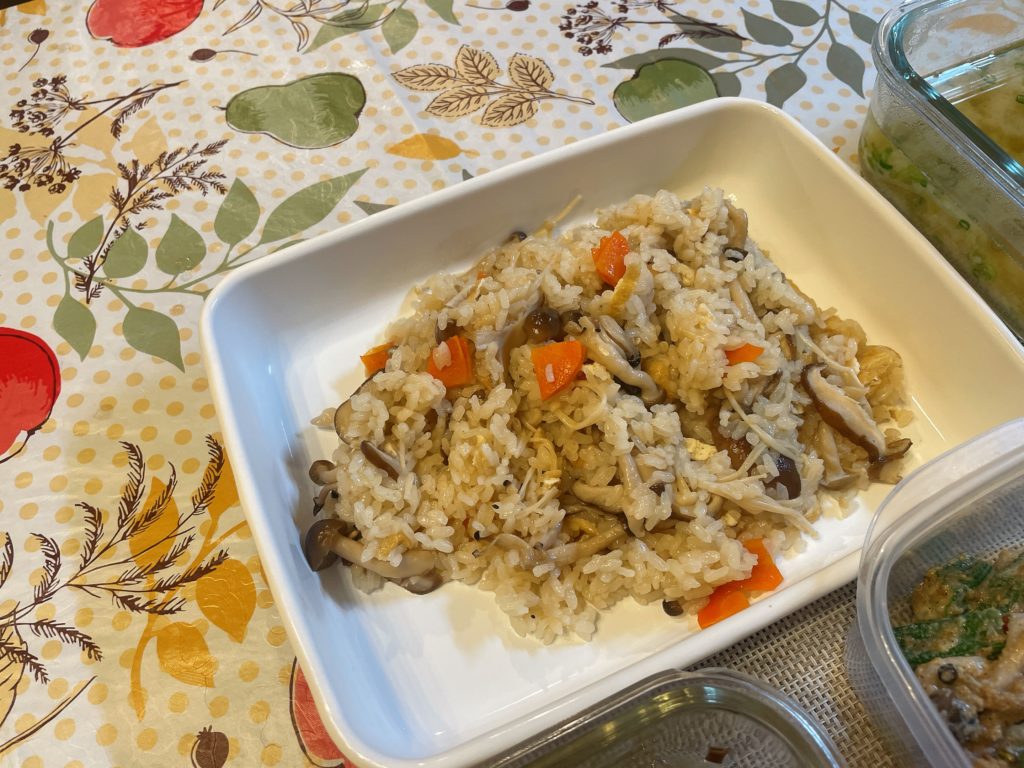 料理教室マンツーマンきのこ炊き込みご飯