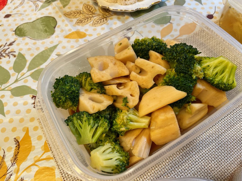 料理教室マンツーマン蓮根ブロッコリー炒め