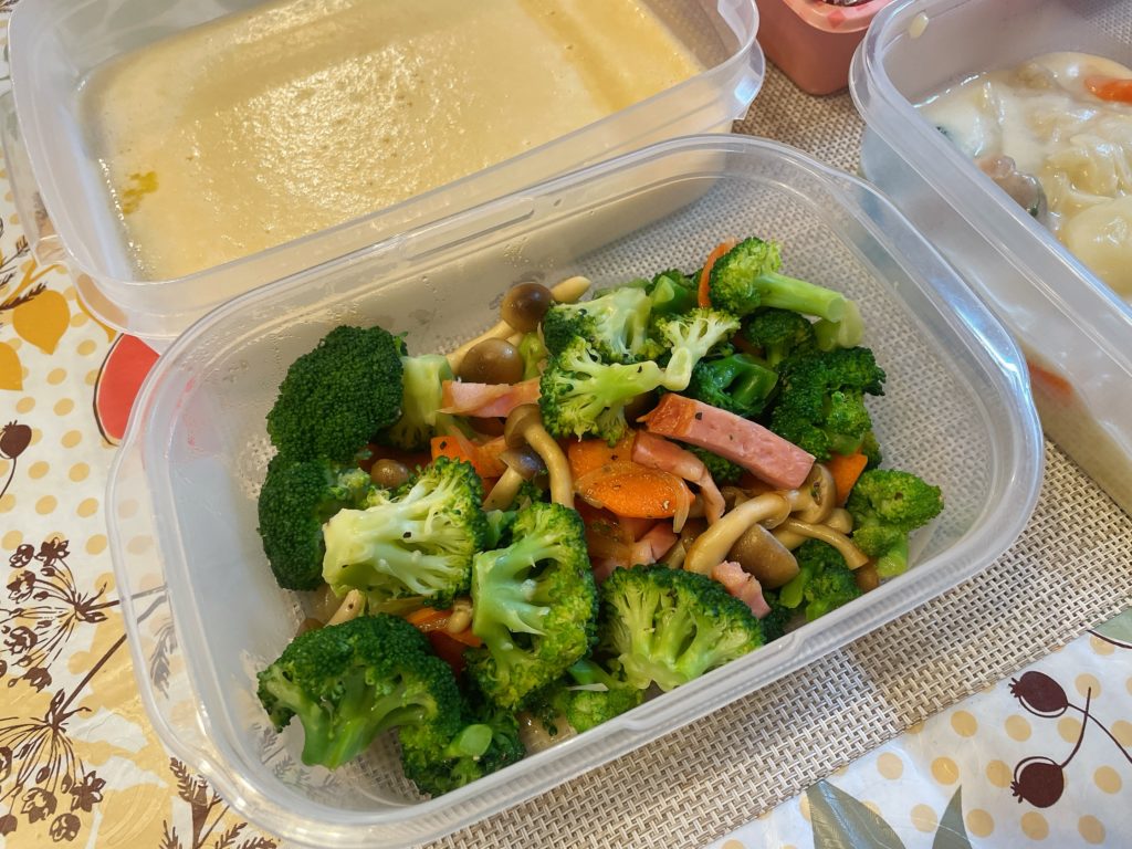 料理教室マンツーマンブロッコリーベーコンソテー