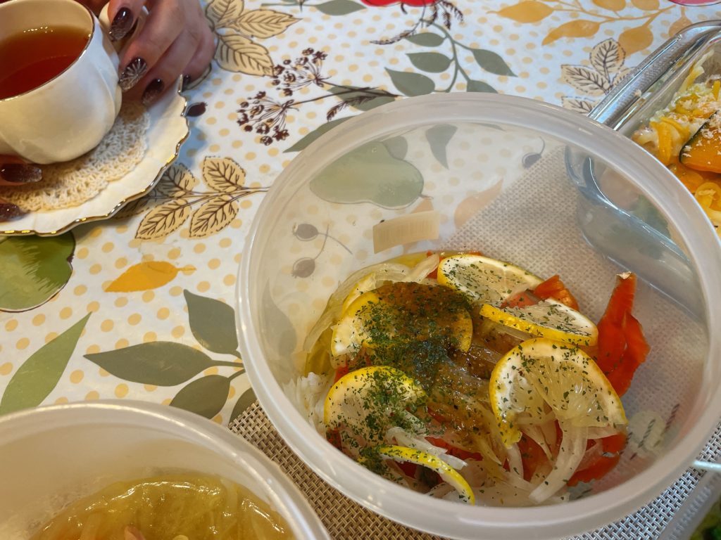 料理教室マンツーマンサーモンマリネ