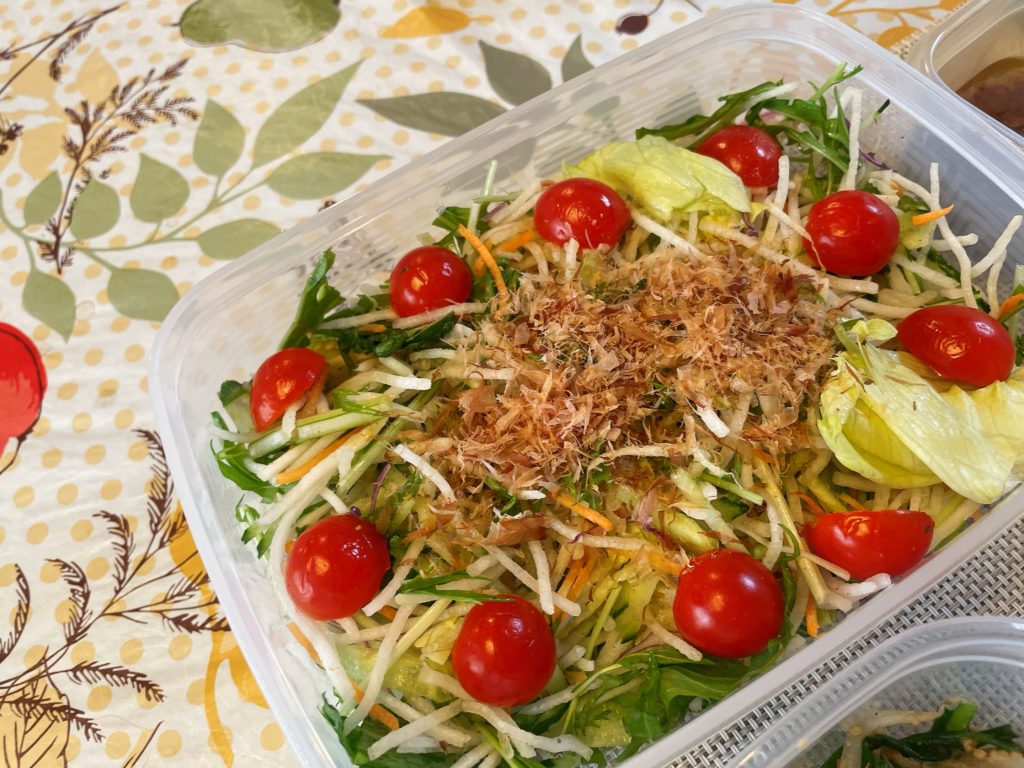 料理教室マンツーマン大根サラダ