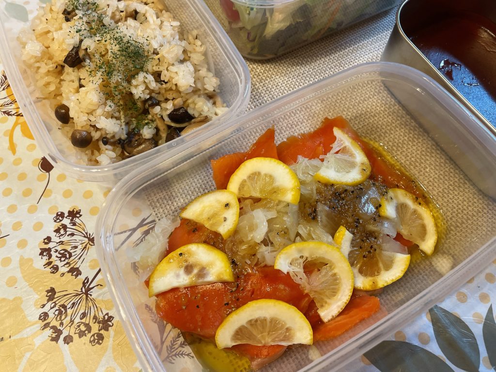 料理教室マンツーマンサーモンマリネ