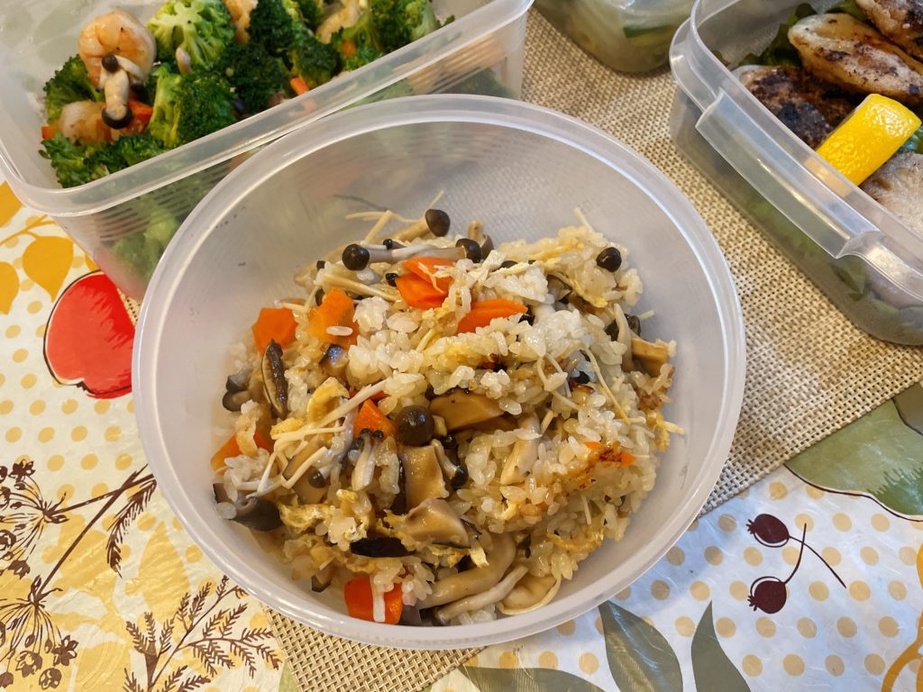 料理教室マンツーマンきのこ炊き込みご飯