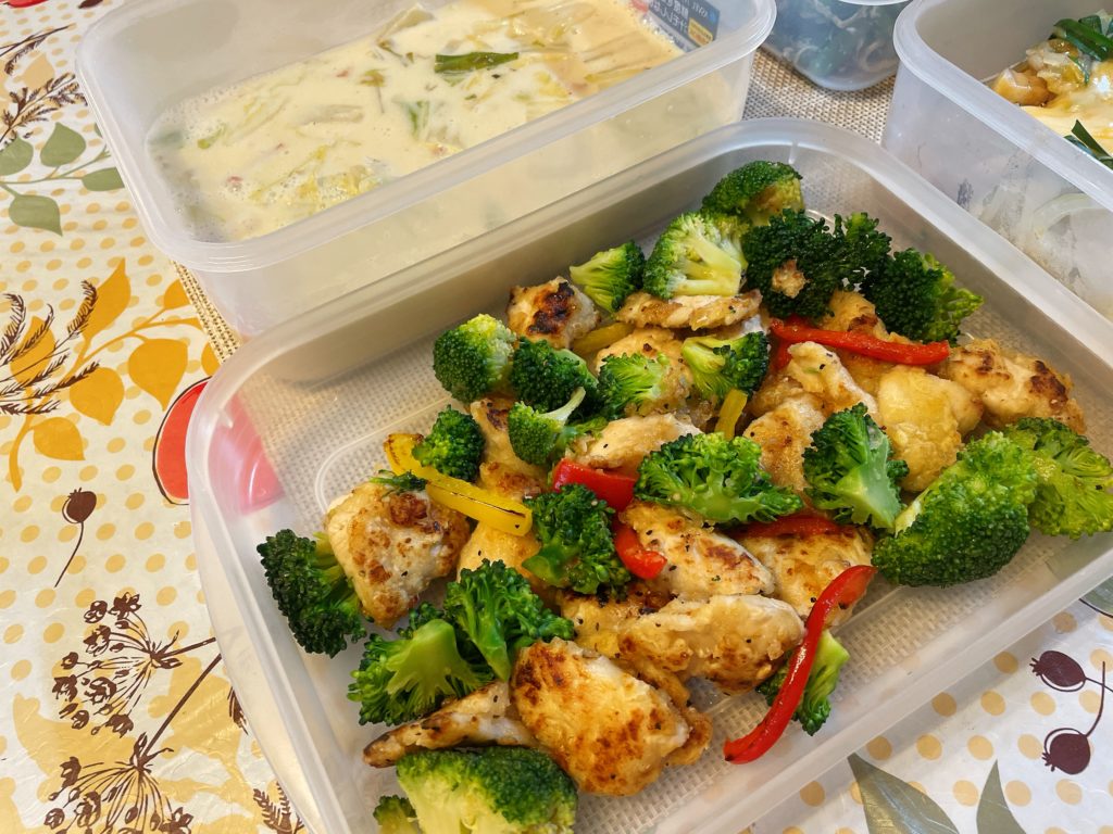 料理教室マンツーマンチキンブロッコリー炒め