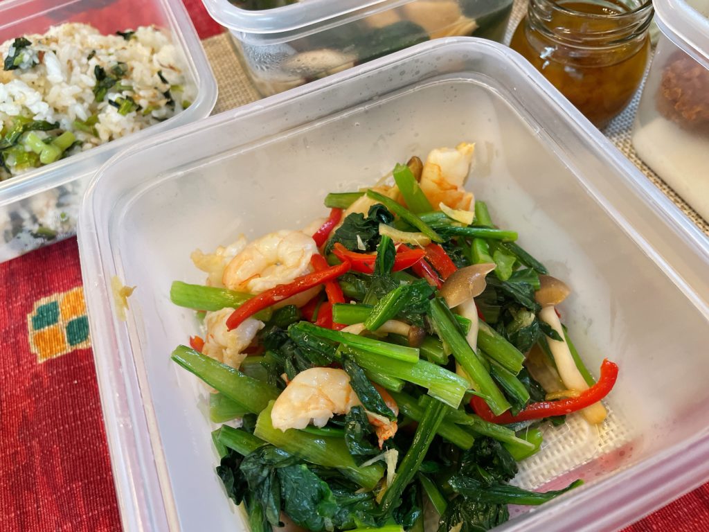 料理教室マンツーマン海老小松菜生姜炒め