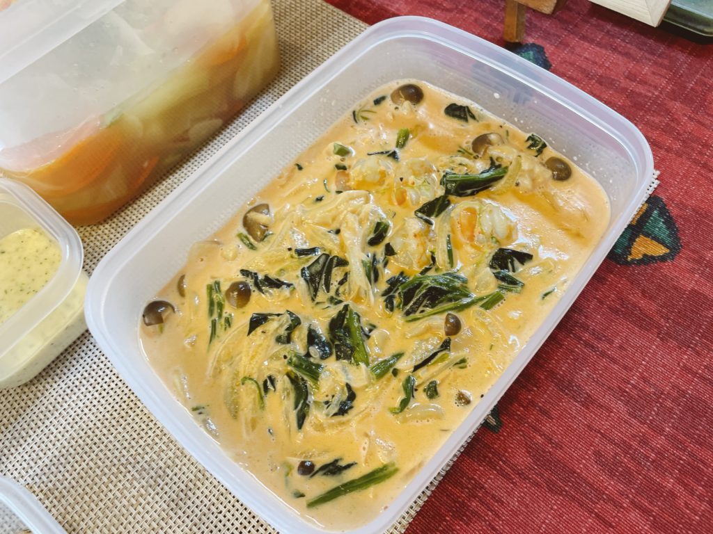 料理教室マンツーマントマトクリームパスタソース