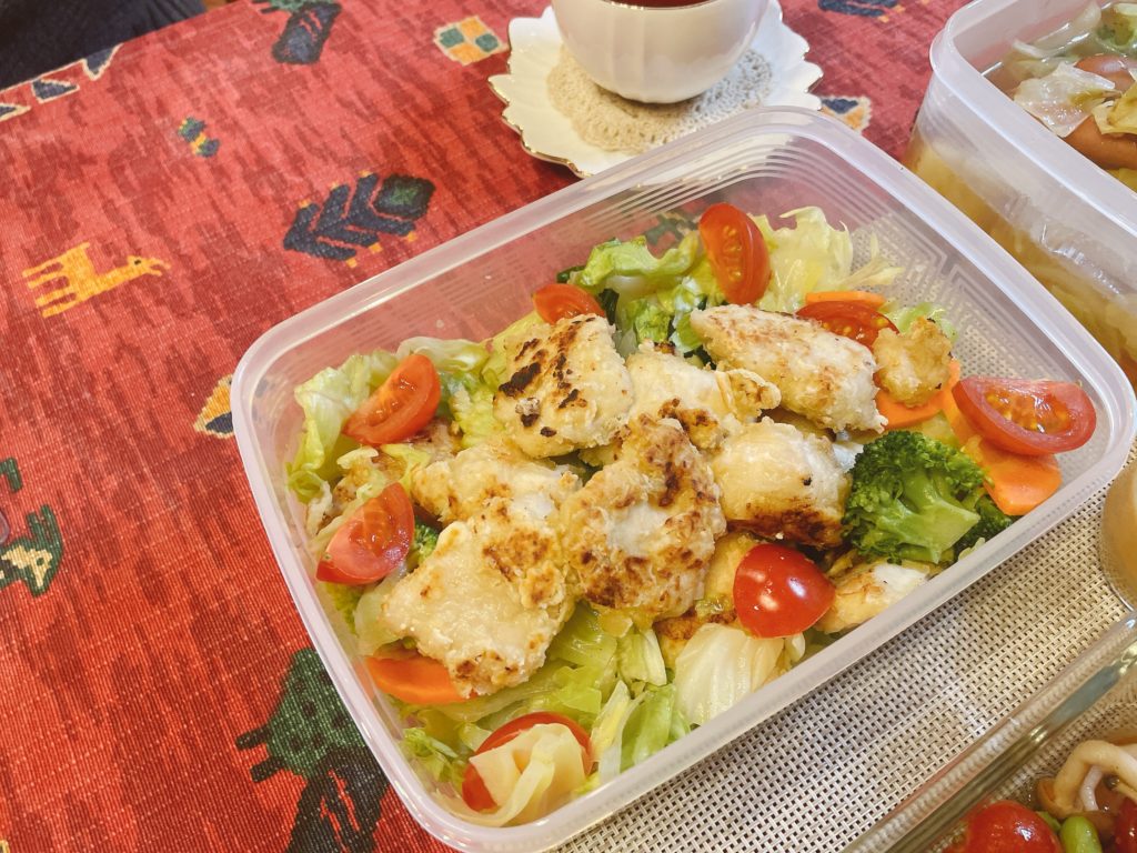 料理教室マンツーマンチキンサラダ