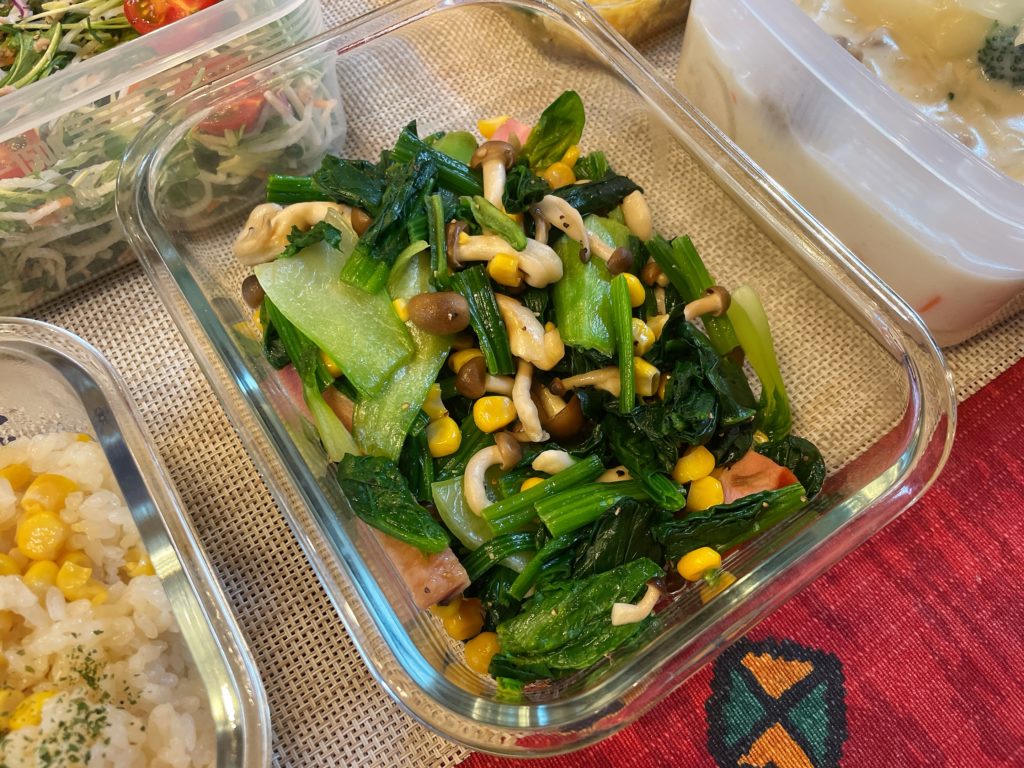 料理教室マンツーマンほうれん草ソテー