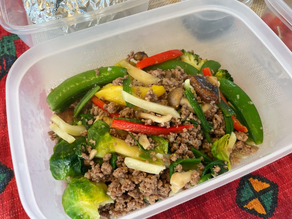 料理教室マンツーマンじゃがいもパプリカ炒め