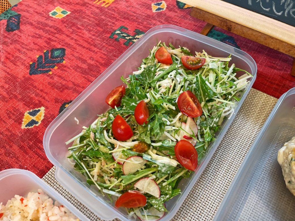 料理教室マンツーマン大根ツナサラダ