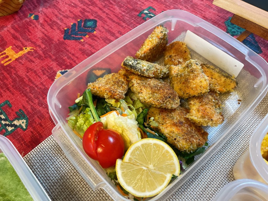 料理教室マンツーマン鮭ハーブパン粉焼き