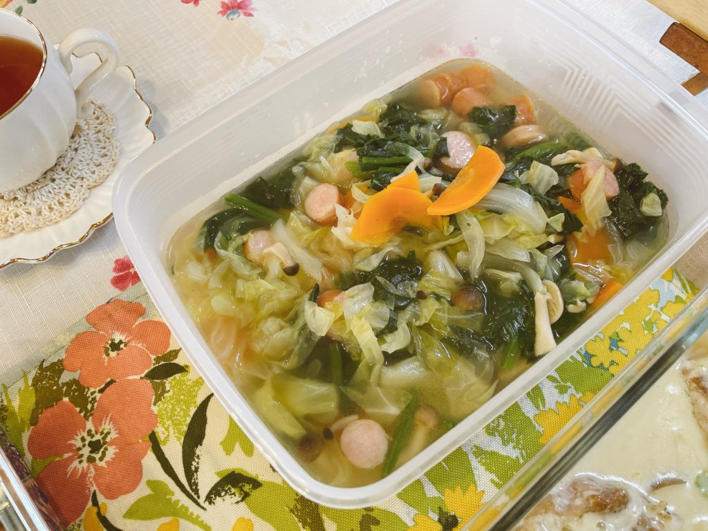 料理教室マンツーマン野菜いっぱいコンソメ