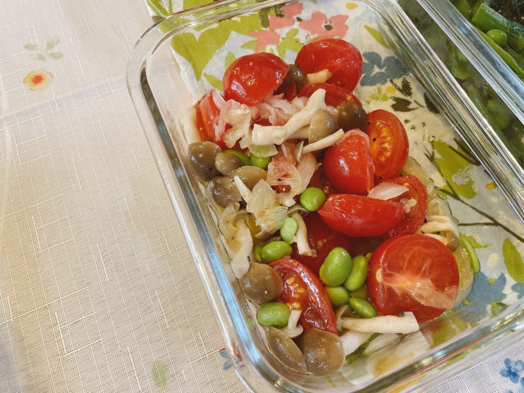 料理教室マンツーマントマトマリネ