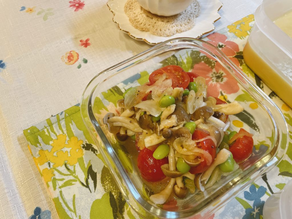 料理教室マンツーマントマトマリネ