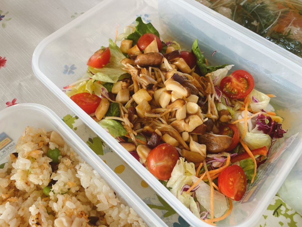 料理教室マンツーマンきのこホットサラダ