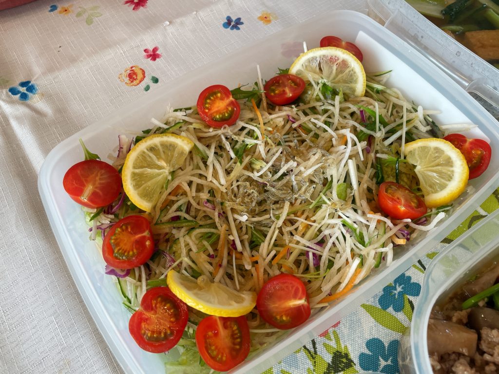 料理教室マンツーマンじゃこサラダ