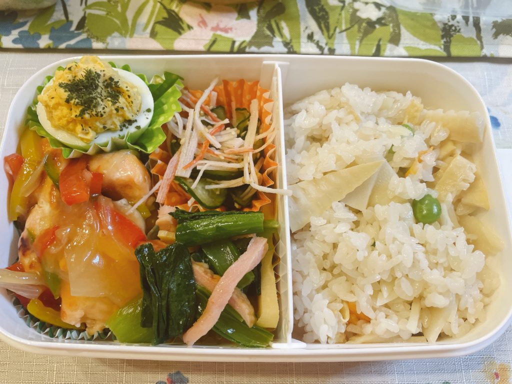 料理教室マンツーマンシャケカラフル弁当