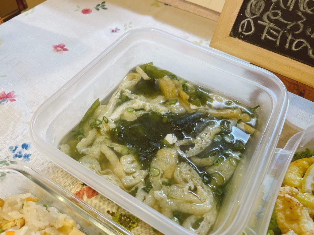 料理教室マンツーマン豆腐わかめ味噌汁